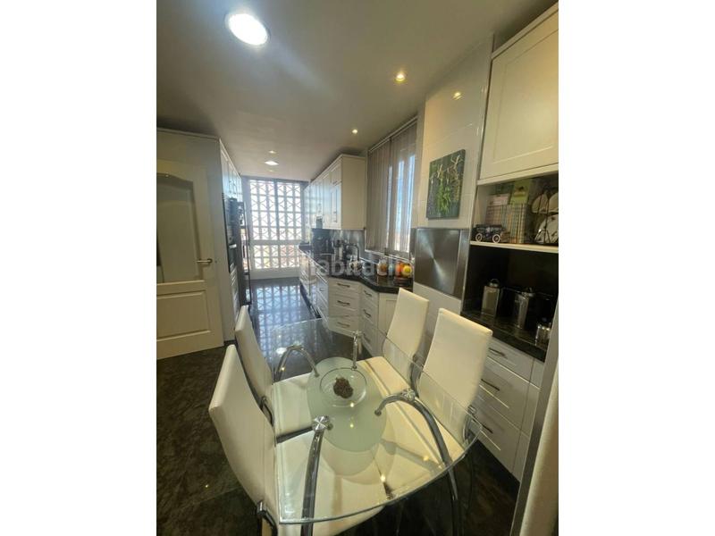 Foto c6e7bb0c-a85f-4d85-bc70-c8180a02ba6c. Appartement dans Centro Cáceres