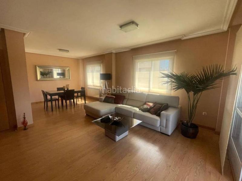 Foto e20fb3b8-60b2-47fe-892f-629775cfa11e. Etagenwohnung in Los Pinos - El Pilar Plasencia