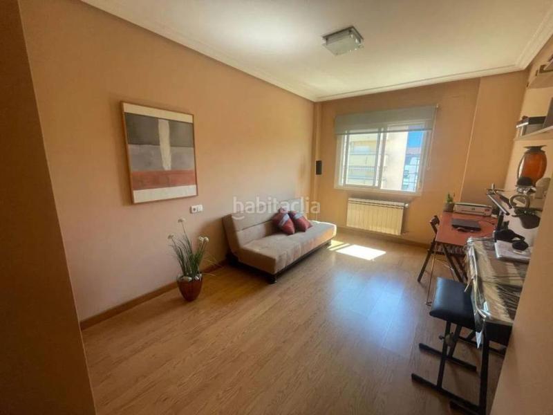 Foto f72cb516-a0cd-4a2b-a102-ea31375796a7. Etagenwohnung in Los Pinos - El Pilar Plasencia