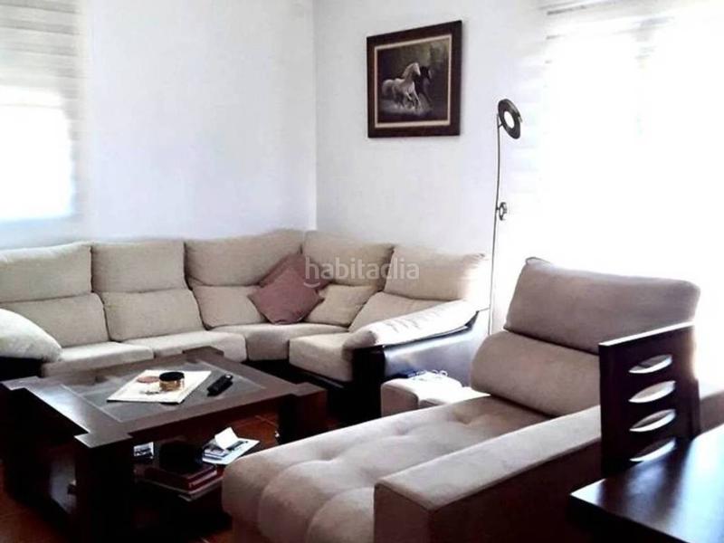 Foto bbfbd1a6-7e30-4179-a55d-fdbd17e1fd7f. Casale in Zona Sur - Av. De España - San Miguel Plasencia