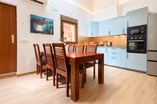 Location Appartement à Almenara-Ventilla. 65 m²  duplex  apt cu 2 camere ( mansarda)