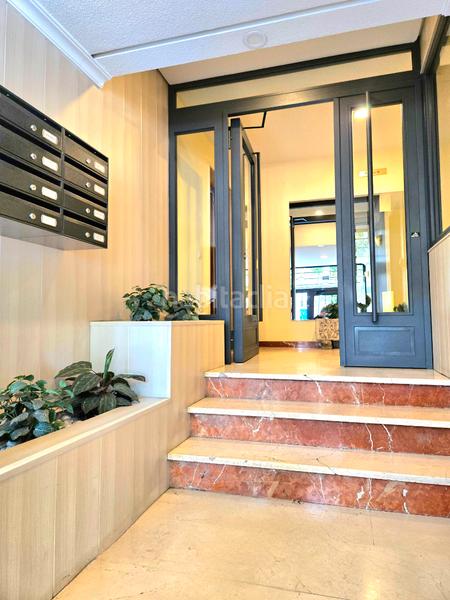 Foto 621c3450-a9fe-4a47-9f96-4ba155b3d83d. Piso  en venta en plaza eleptica centro en Moscardó Madrid