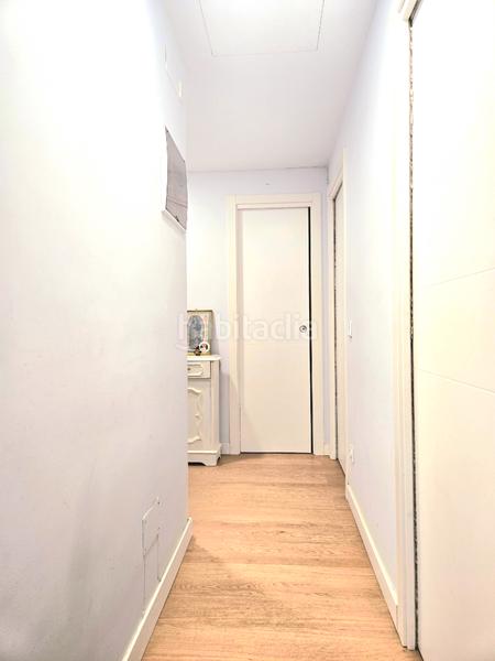 Foto a3ea2038-1cc0-4021-aadb-9162ac12be10. Piso  en venta en plaza eleptica centro en Moscardó Madrid