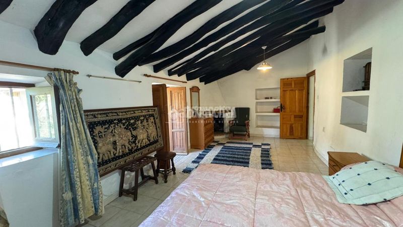 Foto c1731350-7246-473a-a76c-dcd9b514f0d2. Masia amb calefacció aparcament a Gualchos
