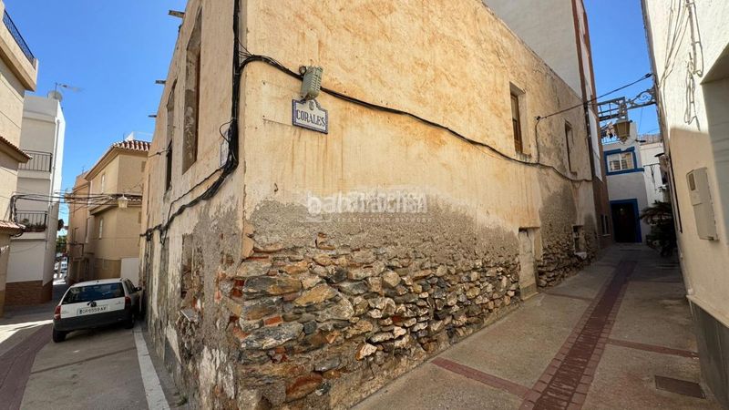 Foto 4748727a-f768-4909-9c18-0acea9407ffc. Casa a Castell de Ferro