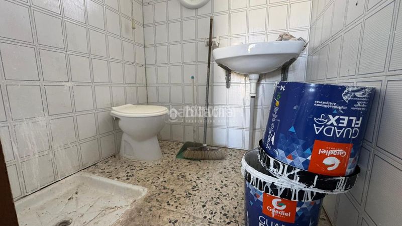 Foto e0a9d702-66ca-45a6-8c0f-20387bbd0d66. Masia a Albondón