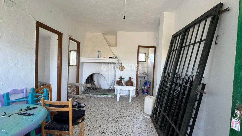 Foto ea26715b-f295-4b54-9e5d-05c4059611ea. Masia a Albondón