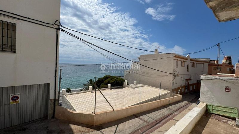 Foto 8687c338-64b0-4a8b-91f6-c1eb832d91bc. Pis a Castell de Ferro