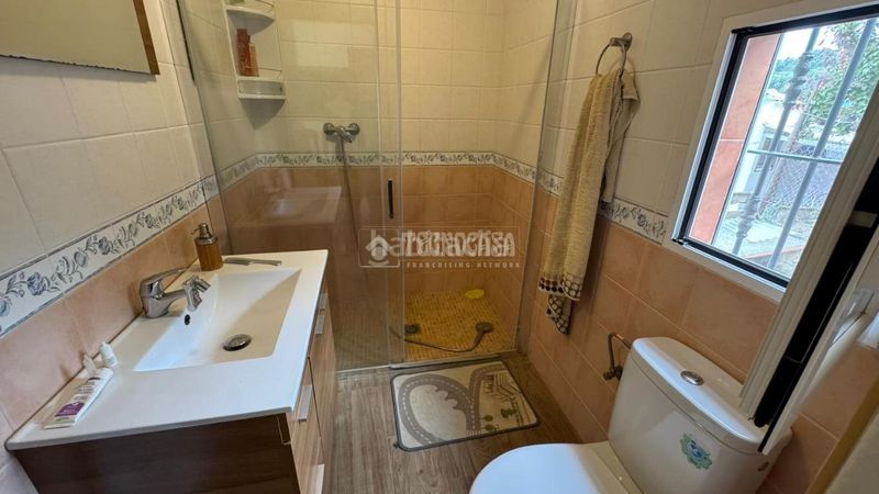 Foto c2a0f739-4100-46a8-b873-c20055842975. Casa aparellada amb calefacció a Murtas