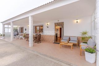 Mas à Albondón. Casa rural en venta en albuñol