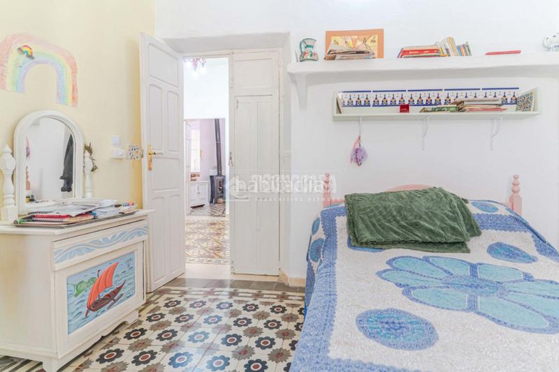 Foto 0f96f07c-1dd2-4033-b8a2-414531953ed5. Casa amb calefacció a Albuñol