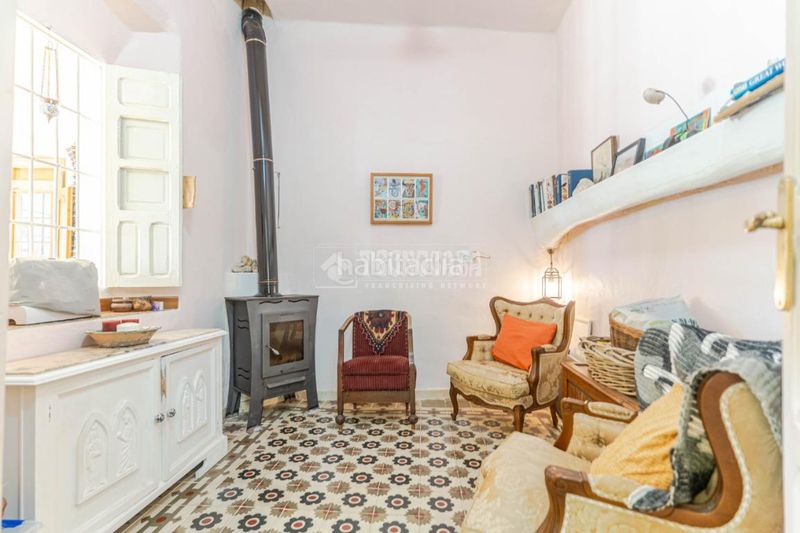 Foto 56c0a27a-4226-43fd-88a7-6a90755b0d3f. Casa amb calefacció a Albuñol