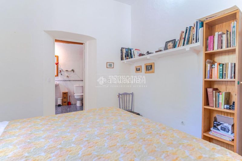 Foto bf176ad4-ad4d-4505-9bc0-09a92a06f423. Casa amb calefacció a Albuñol