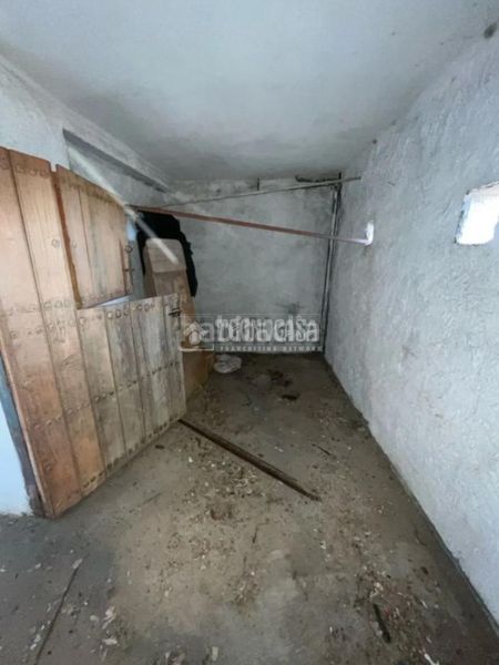 Foto c47ad661-0355-4022-b943-817950e6d045. Masia amb aparcament a Murtas