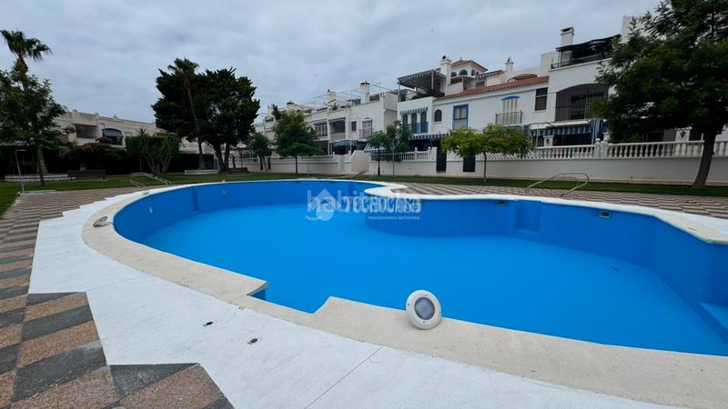 Foto 9d3ebba7-c886-48ee-af37-808b4404b1a7. Dúplex amb aparcament piscina a Calahonda - Carchuna Motril