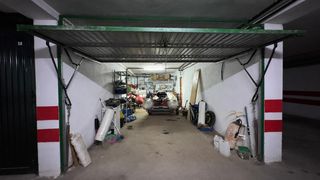 Aparcament cotxe a Calahonda - Carchuna. Boxplaza de garaje en venta en motril
