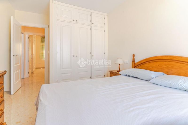 Foto c3a578e7-7ea6-4c5f-98b0-79a506d37084. Pis amb aparcament a Cumbres Verdes Zubia (La)