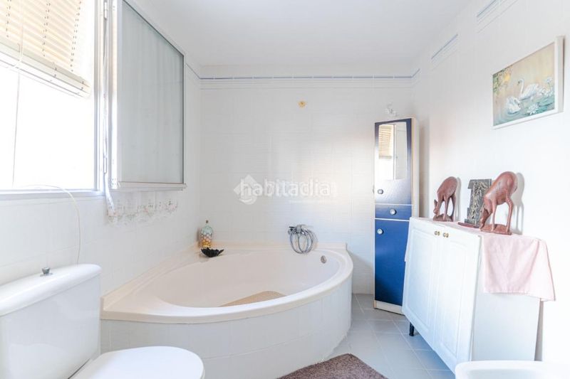 Foto 023a52fd-3406-44ea-8f4b-964171c93679. Casa aparellada amb aparcament piscina a Calahonda - Carchuna Motril