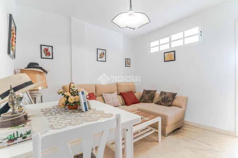 Foto a22d9370-bb08-44fa-8f6d-7b9ae29fd476. Casa aparellada amb aparcament piscina a Calahonda - Carchuna Motril