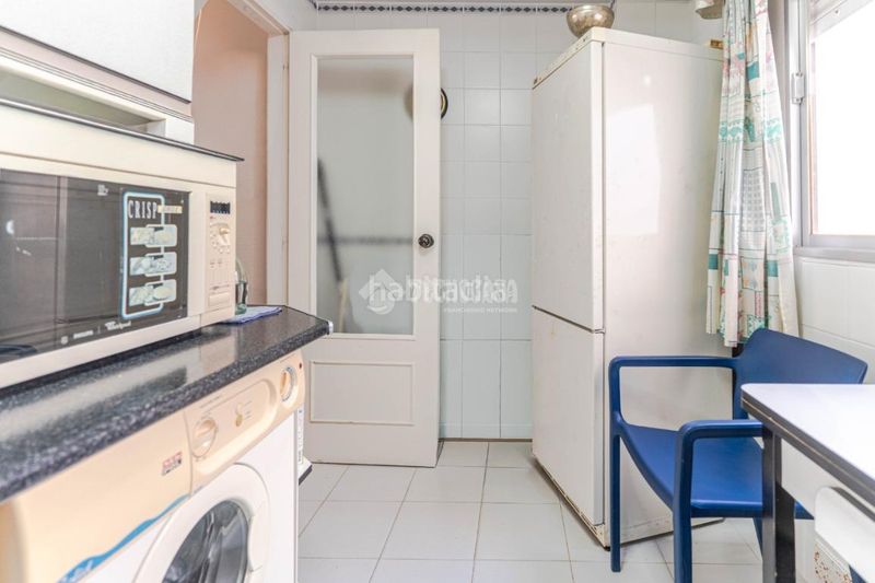 Foto b453c613-5100-4c79-a047-fc7a0090267a. Casa aparellada amb aparcament piscina a Calahonda - Carchuna Motril