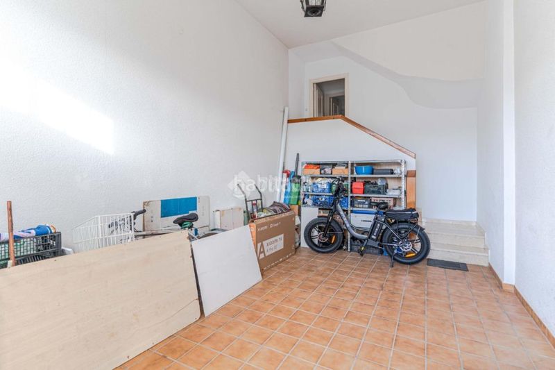 Foto dc7f9fda-6958-470e-816b-66e702ad7598. Casa aparellada amb aparcament piscina a Calahonda - Carchuna Motril