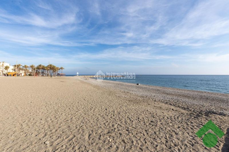 Foto 3d02f54f-087b-471d-b0db-6259c5e1d3ac. Dúplex a Torrenueva Motril