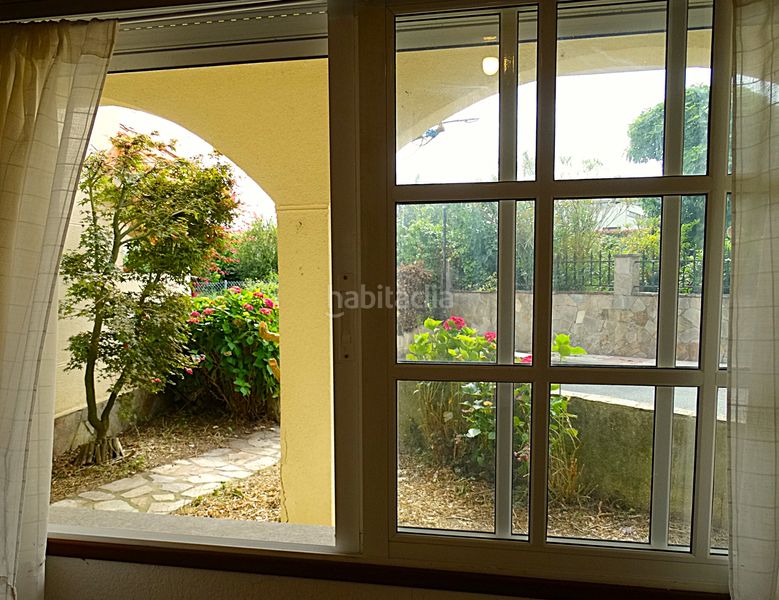 Foto 478e1494-e954-474f-89d2-9c088208c19d. Casa adossada amb xemeneia aparcament a Miño