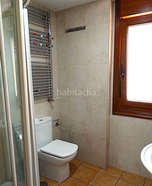 Foto a4da2d94-b45a-42ef-9a1a-110d0a0d4aad. Xalet amb calefacció a Miño