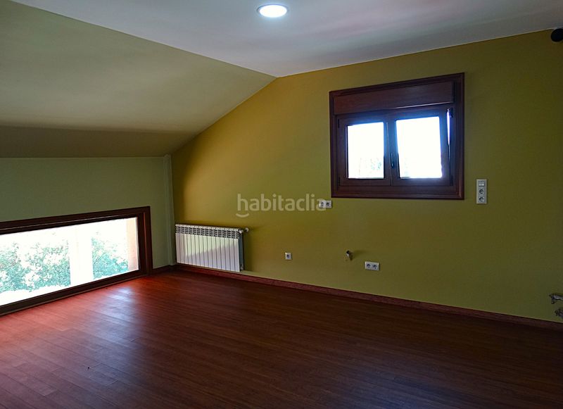 Foto b21e73e7-d95e-499b-8ec9-06718175ac8b. Xalet amb calefacció a Miño