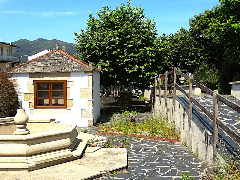 Foto dbf78e82-32b6-47c5-adb0-17863cdd8144. Casa a rúa feira nova 14 a Valadouro (O)