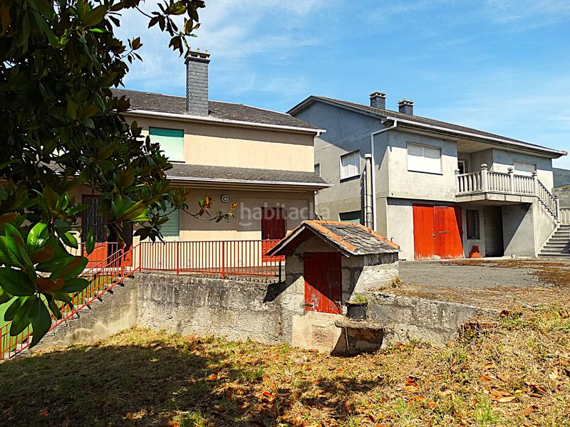 Foto f5a9adf2-37a5-46ee-a044-1b728572ed01. Casa a rúa feira nova 14 a Valadouro (O)