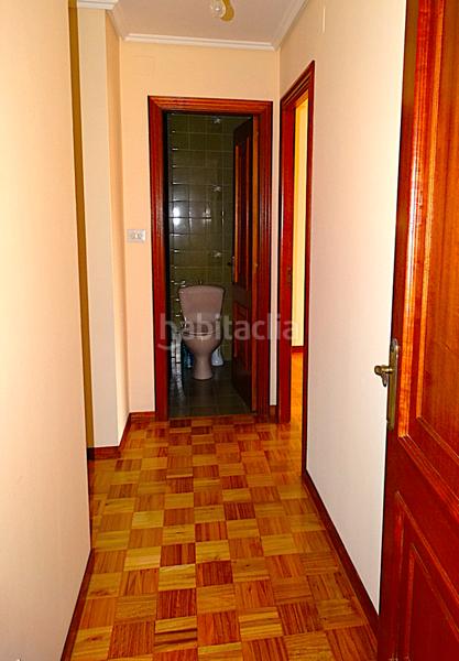 Foto b5d7ae10-f993-4a45-b2a9-08c46834e257. Piso amplio y luminoso piso 1º recién reformado, sin ascensor, . en Mugardos