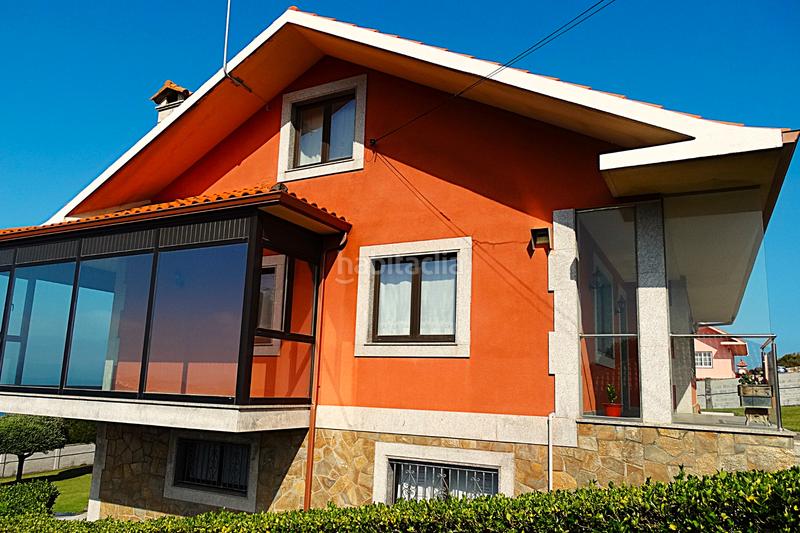 Foto 37a04959-280f-4696-9dc4-1e3aad1e45d2. Xalet amb calefacció aparcament piscina a Valdoviño