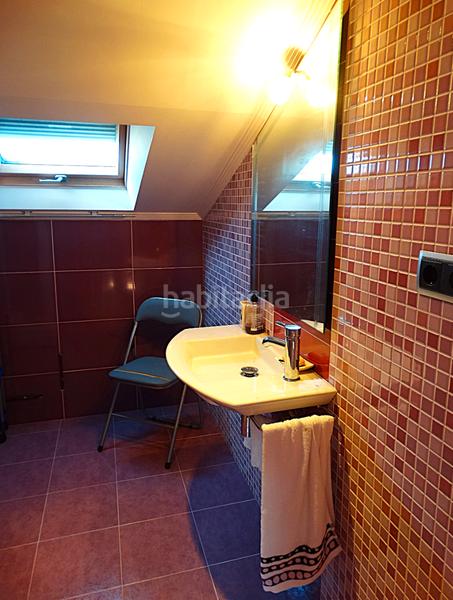 Foto 5ce6a960-c2e6-4eba-adf5-18d0851b0d10. Xalet amb calefacció aparcament piscina a Valdoviño