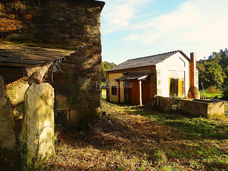 Foto 07f81906-ab07-44ce-a7cd-8fbac9882571. Masía conjunto de edificaciones tradicionales para rehabilitar en el interior de lugo en Vilalba