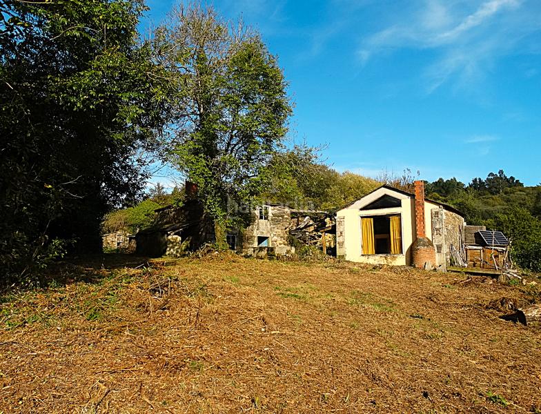 Foto 81febb69-2d6a-4173-b106-ea32d25c0797. Masía conjunto de edificaciones tradicionales para rehabilitar en el interior de lugo en Vilalba
