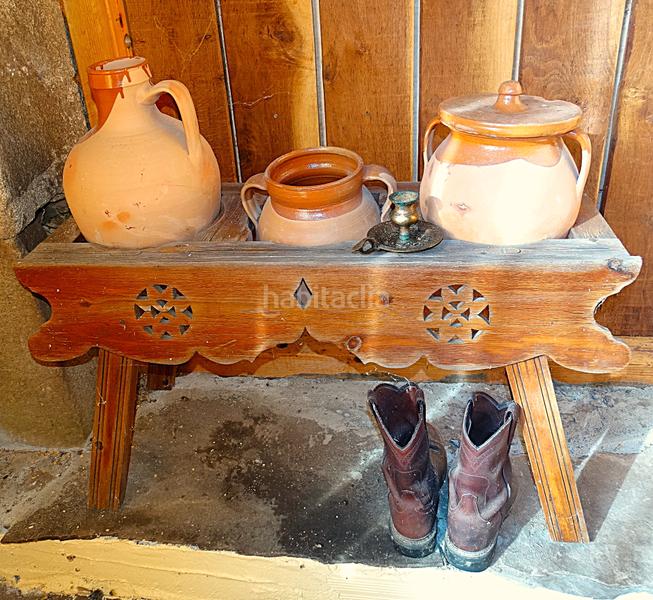 Foto ddb7580a-e52d-4264-939d-9b75573c6cda. Masía conjunto de edificaciones tradicionales para rehabilitar en el interior de lugo en Vilalba