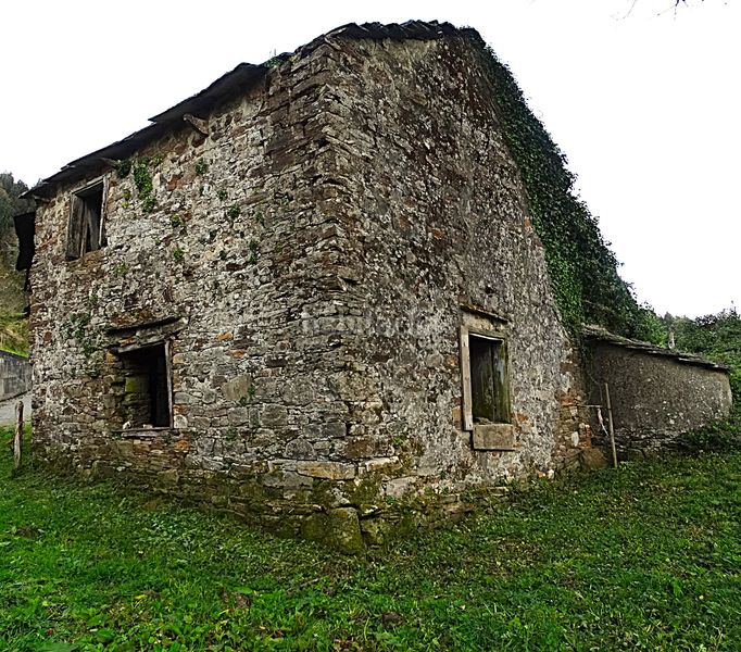 Foto f2d03ec8-d61f-4e58-994d-9751ab20348c. Masia a Muras