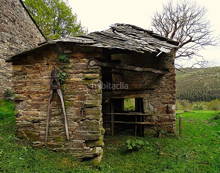 Foto f98741f8-7403-49ec-9158-f513b0fa3111. Masia a Muras