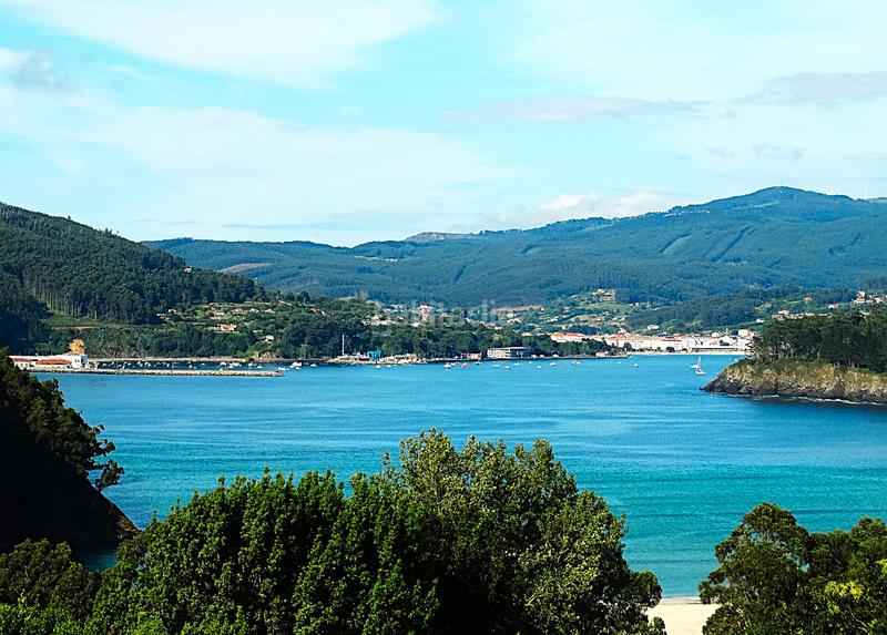 Foto 6427f274-f607-4290-a0e7-3a3d871a15a9. Dúplex venta conjunta de dos preciosos pisos en el casco antiguo (a coruña) en Cedeira