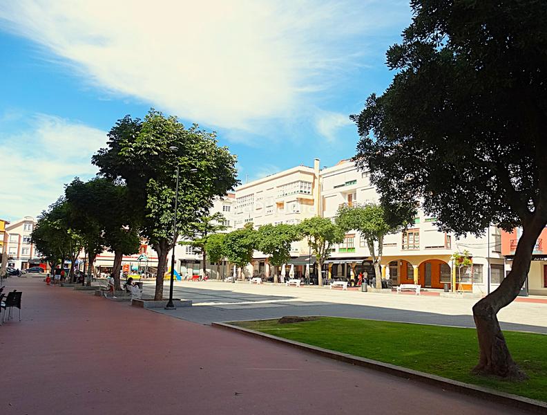 Foto b93b1790-f175-4f6d-bf04-cbc9a2b1dc46. Dúplex venta conjunta de dos preciosos pisos en el casco antiguo (a coruña) en Cedeira