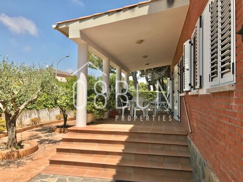 Foto fff1a17d-549e-4360-a081-c4cbf5009a14. Casa ideal para 2 familias en Coma-ruga platja Coma-ruga
