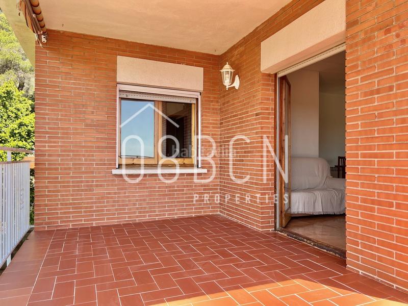 Foto 8b08d6e7-4f3b-4a28-a2b1-c2bf627f8e9a. Casa  con vista a mar y montaña en Nou Vendrell Vendrell (El)