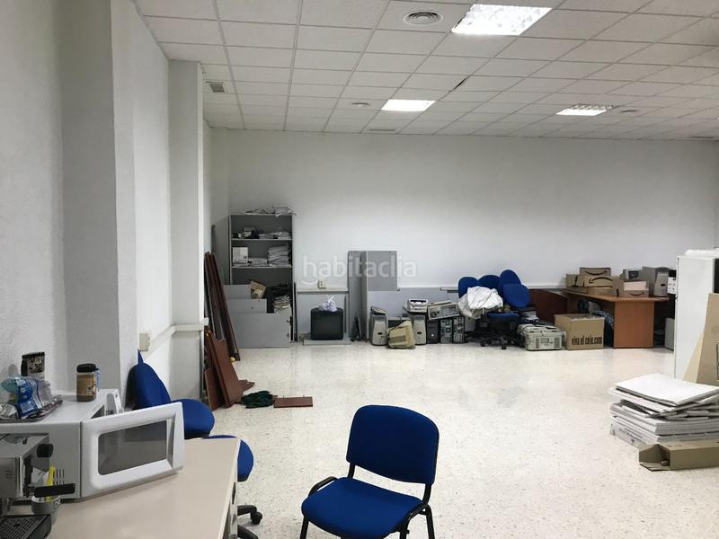 Foto c0a9c20e-de44-420a-8af5-f068ab2b9619. Business premise in La Pastora - La Estación San Fernando