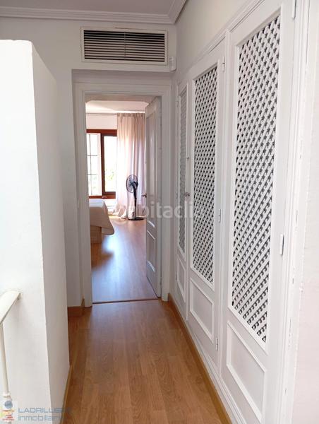 Foto 5293ddc1-bc4f-4547-b572-c26976aec469. Casa con piscina in León Herrero - Bahía sur San Fernando