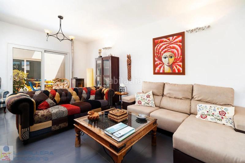 Foto 707d7655-21ae-4510-9777-2c73b3e784c0. Chalet with heating pool in Núcleo urbano Chiclana de la Frontera