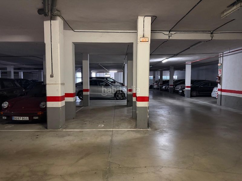 Foto bb1ec45c-3acd-4385-a9c8-c1298fcde6b4. Car parking in Etxebarri, Anteiglesia de San Esteban