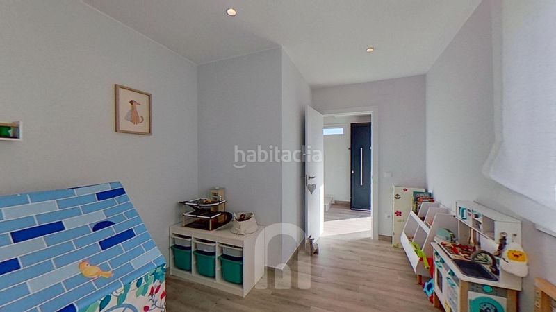 Foto 2b0f8137-85e7-43f2-9e25-4944aac57bdf. Xalet amb aparcament a Granada (La)