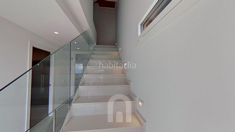 Foto e6119e17-0629-4810-9ffe-268d9cfdf0e2. Xalet amb aparcament a Granada (La)