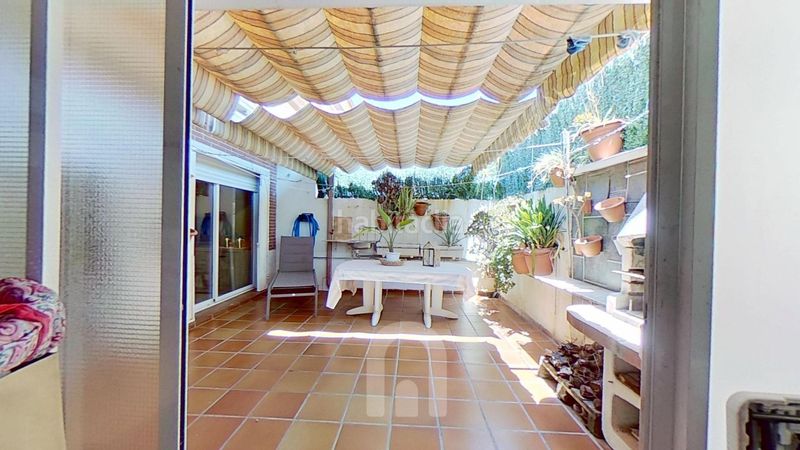 Foto a3f44672-8ccf-420a-9ffe-70e9277768a6. Casa adossada amb calefacció aparcament a Ponent Reus